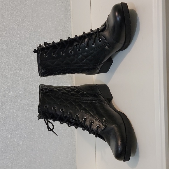 Guess Benjie Booties Women's Size 6 - Picture 3 of 5